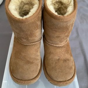Kids Chestnut Uggs